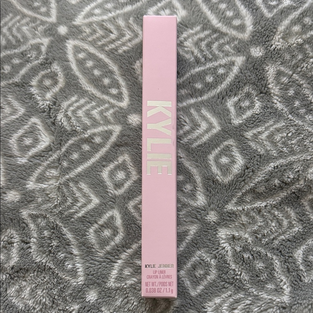 Kylie Cosmetics Lip Liner in Caramel